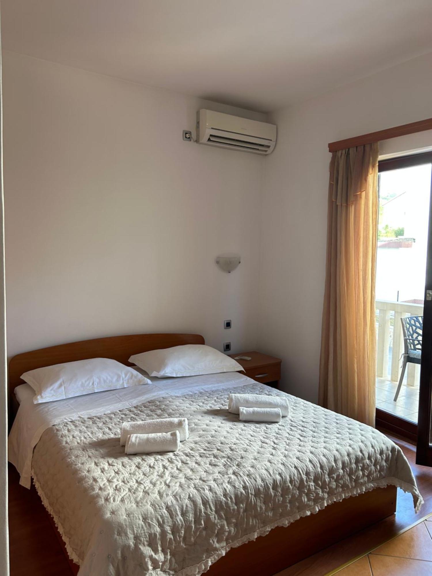 Apartmani Baki Podstrana Bagian luar foto