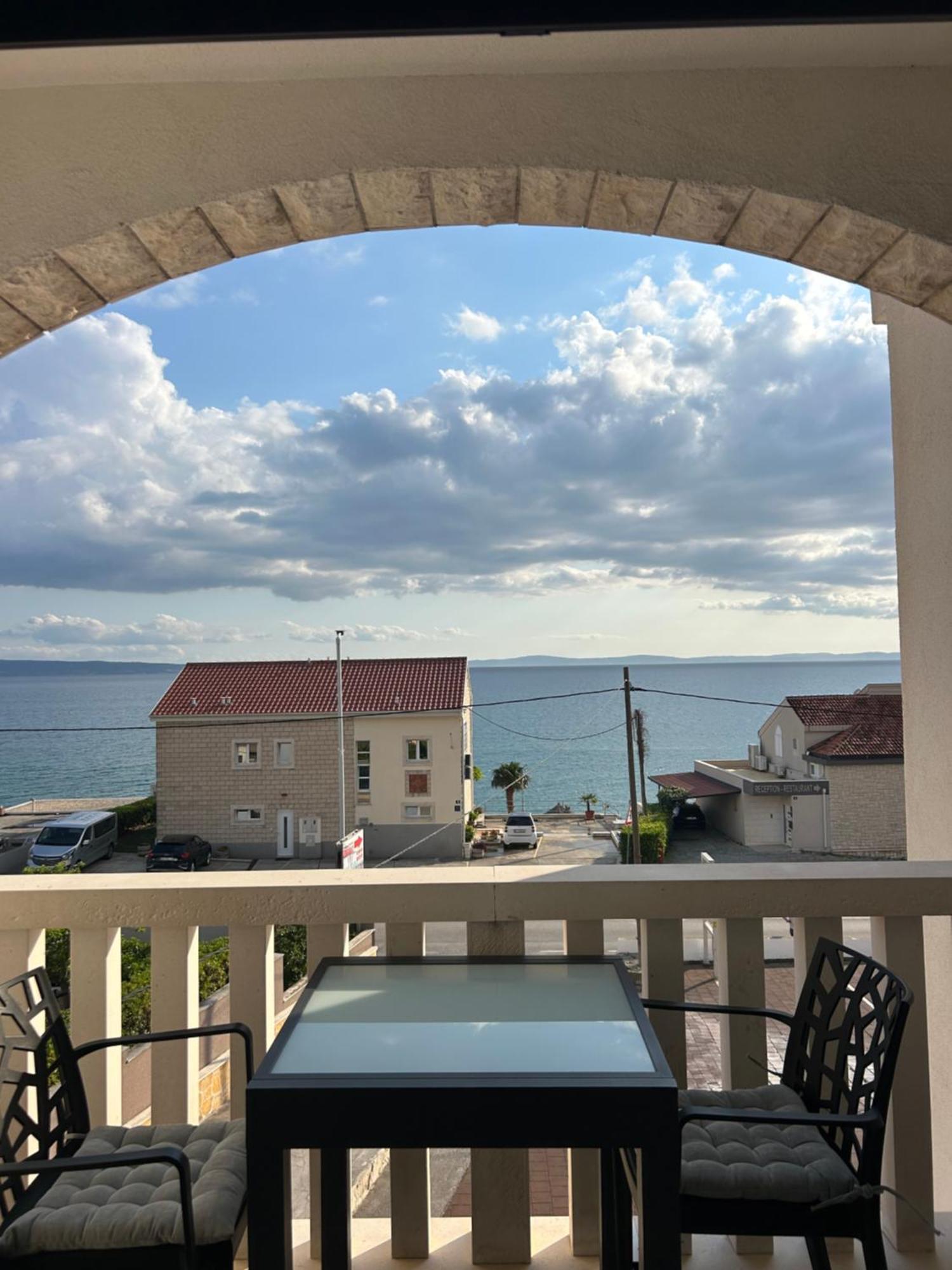 Apartmani Baki Podstrana Bagian luar foto